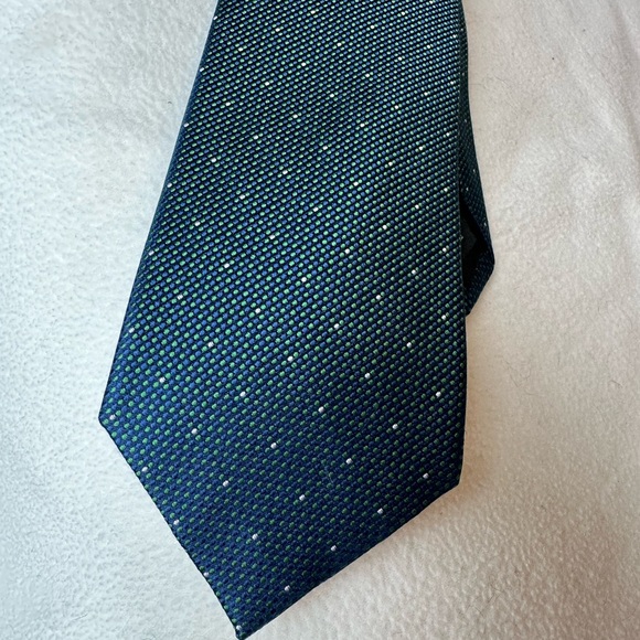 EUC 100% silk tie bundle - Picture 3 of 6